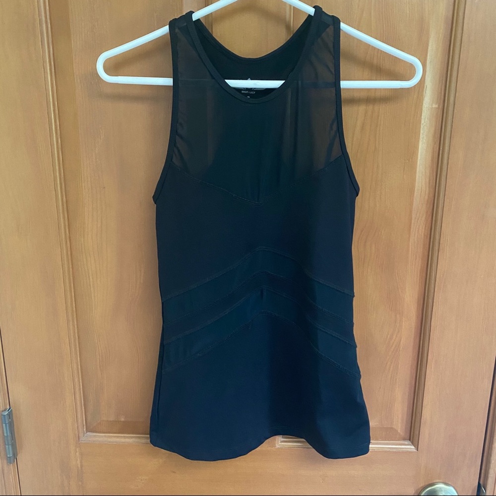 Iron Lily Tops | Black Razorback Tank Top